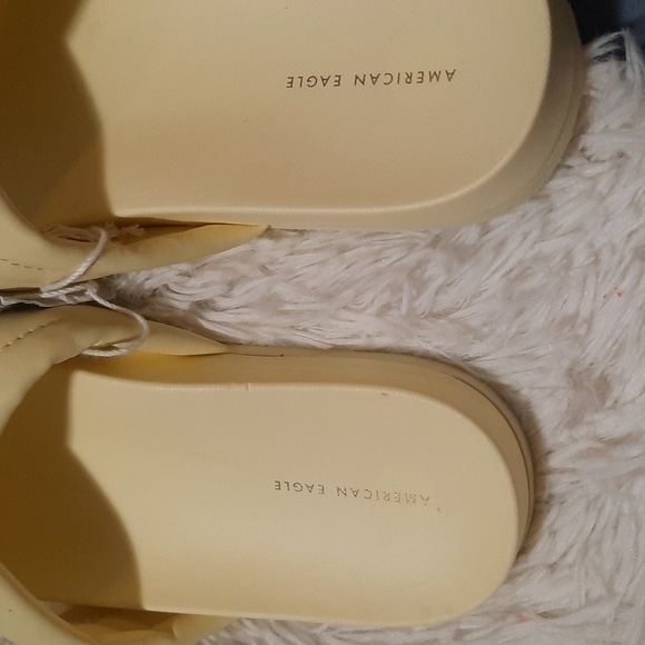 American Eagle Sandals - Picture 6 of 8